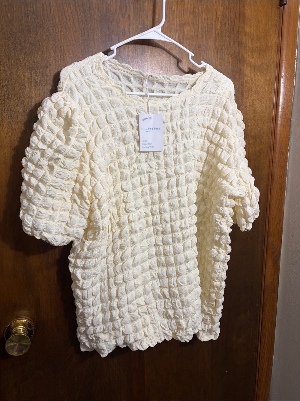 And/Or/Who Ivory Textured Puff-Sleeve Blouse